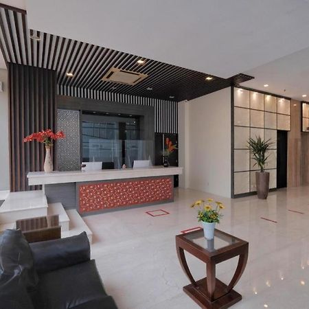 All Nite & Day Hotel Yogyakarta - Gejayan Exterior foto